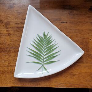 Vintage Franco Munari Green Leaf Triangle Porcelain Serving Plate Made In Italy